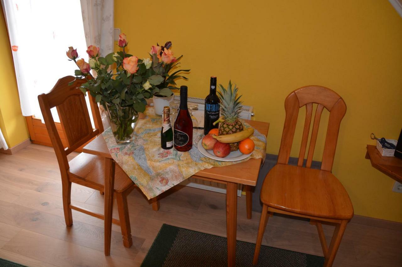 Pension Restaurant Rosenberg Jennersdorf Exteriör bild